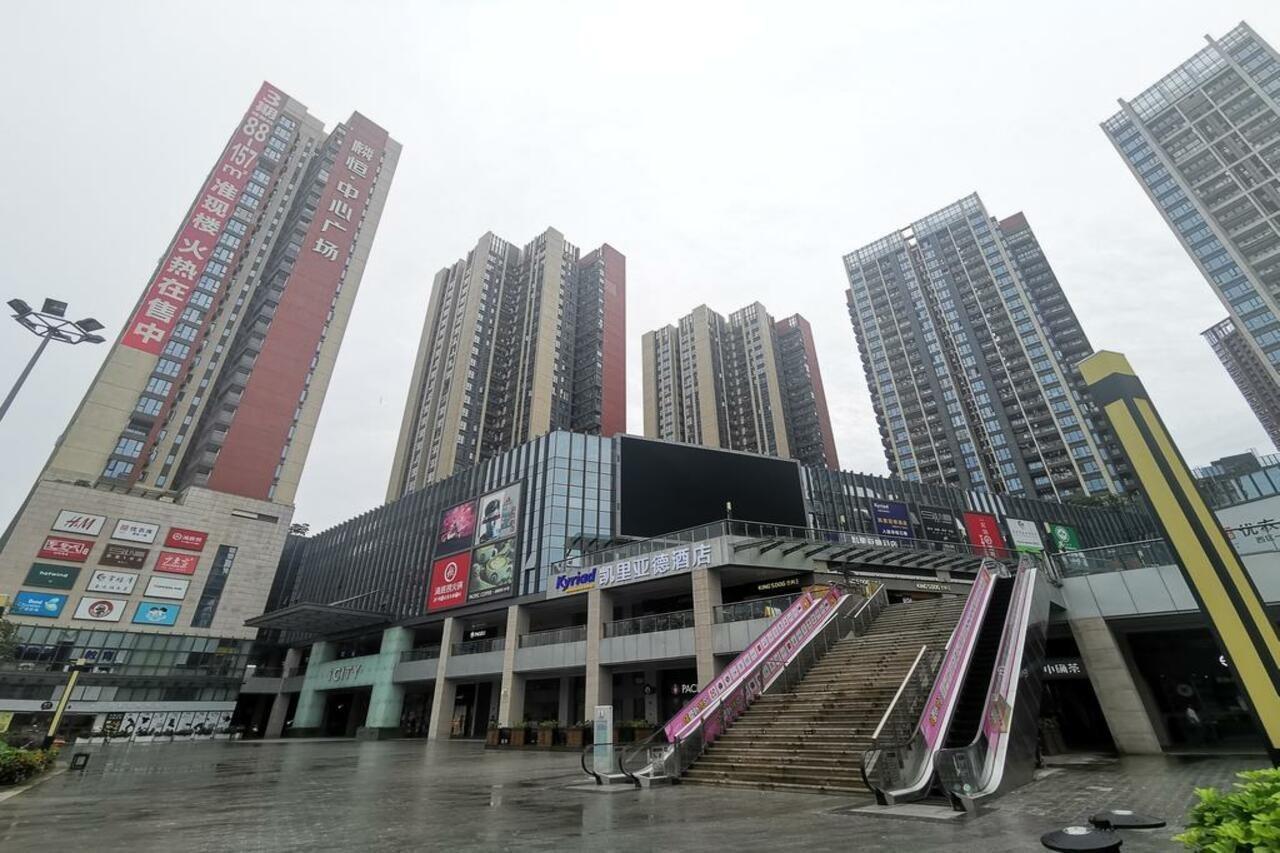 凯里亚德深圳麟恒广场六约地铁站店酒店 外观 照片