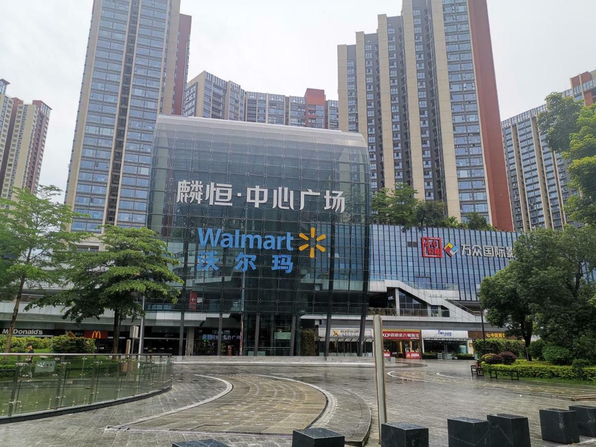 凯里亚德深圳麟恒广场六约地铁站店酒店 外观 照片